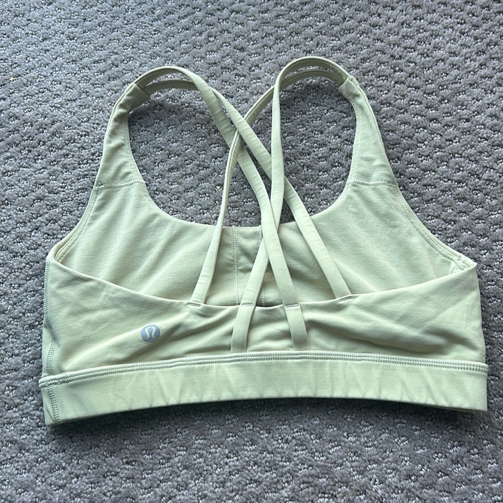 lululemon sports bra